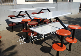 厂家*餐饮设备连体桌椅 员工学校食堂餐厅连体餐桌椅