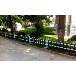 临朐宏铭金属公司(图)、塑钢阳台护栏、乌海塑钢护栏