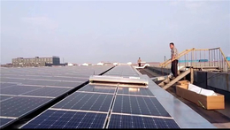 太阳能板清洁方案-拉萨太阳能板清洁-山东豪沃