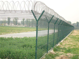 机场防护网*-河北宝潭护栏-新疆机场防护网