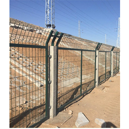 高铁防护栅栏-澳达丝网-镀锌高铁防护栅栏