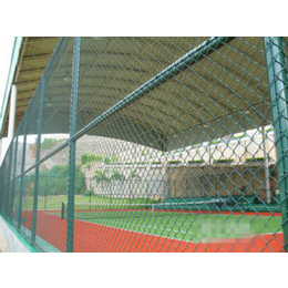 石家庄足球场围网、足球场围网厂家、笼式足球场勾花围网