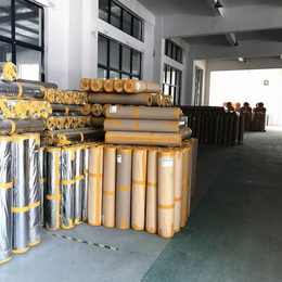 铝箔夹筋厂家,奇安特保温材料(在线咨询),广州铝箔夹筋