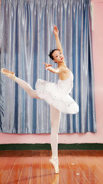 儿童学习芭蕾舞的好处 江夏银河之星艺校芭蕾舞培训