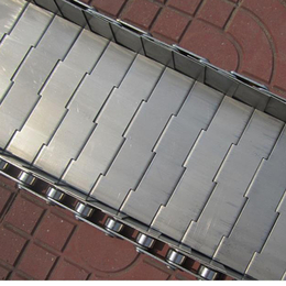 加工定制不锈钢链板 各种规格冲孔链板 海产品输送链板平顶链