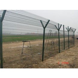 护栏网厂家*机场护栏网机场围界网刀片刺绳防护网机场隔离网