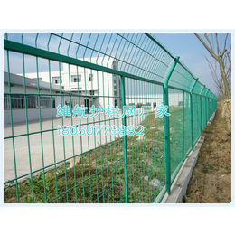 低碳钢丝双边丝框架护栏网高速公路铁路边框铁丝围栏网