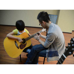 福州吉他培训课程、福州吉他培训机构(在线咨询)、福州吉他培训