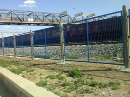 框架护栏网铁路围栏网铁路防护栅栏
