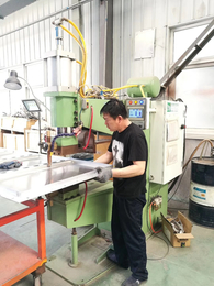 供应洛阳铝板点焊机 郑州铝板精密点焊机缩略图