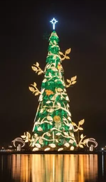 北京藤条圣诞树(图)-大型圣诞树美陈公司-圣诞树