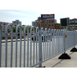 市政 护栏 铁艺、荣刚金属制品(在线咨询)、市政护栏