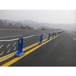 安徽不锈钢复合管护栏-芜湖****道路护栏厂家