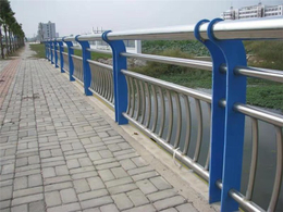 南京不锈钢复合管护栏-****不锈钢-市政不锈钢复合管护栏