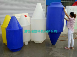 700升大锥底塑料水箱 700公斤漏斗型尖底沉淀桶 塑料水塔