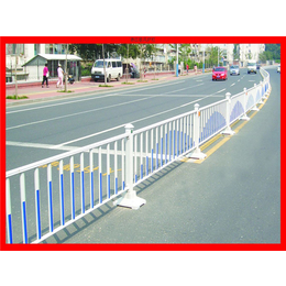 朝阳锌钢道路护栏-名梭-锌钢道路护栏安装办法