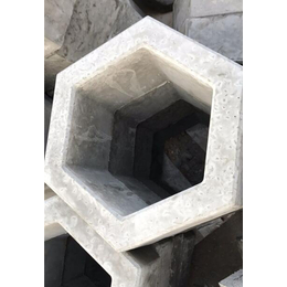 六角块|瑞豪水泥制品有限公司|混凝土六角块