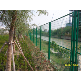 珠海框架围栏网佛山边框护栏网厂家绿化带铁丝网护栏铁路防护网缩略图