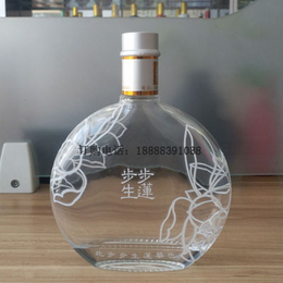 山东郓城酒瓶厂批发晶白料玻璃酒瓶500ml 平口洋酒瓶 定制