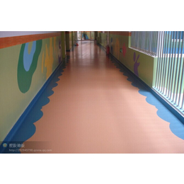 PVC地板的价格    PVC地板的铺设方法