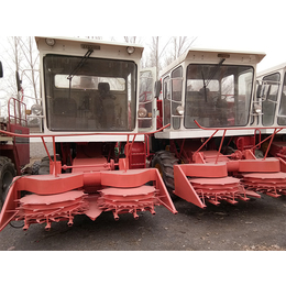 自走式玉米秸秆收割机-秸秆收割机-丰沃机械品质保证