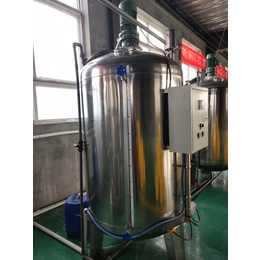 丹东玻璃水生产设备-天津*机械制造厂家-玻璃水生产设备招商