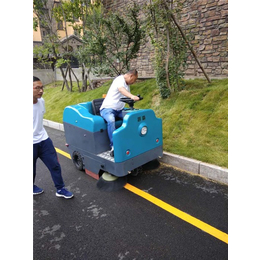 滨州扫地车-潍坊天洁机械-自动扫地车