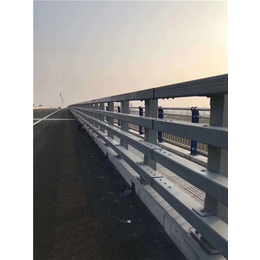 郴州防撞护栏-不锈钢栏杆(在线咨询)-高速公路防撞护栏