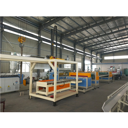 供应PP复合型建筑模板生产线_中空模板加工机器