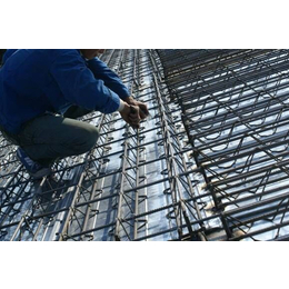 上海装配式钢筋桁架楼承板产品中心-【圣工建材楼承板供应】