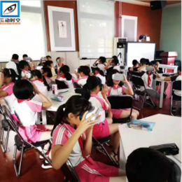 炫境xjjz新型沉浸式教学智能互动教学VR未来智慧教室