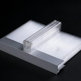固原锁扣阳光板-优尼科塑胶-锁扣阳光板生产厂家