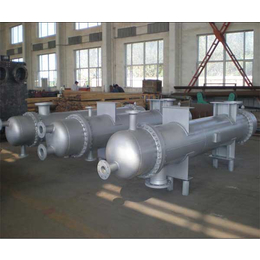 拉萨化工用管壳式换热器机组-济南汇平生产厂家