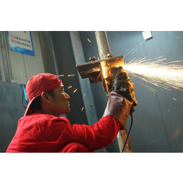 爱尔兰急招出国劳务建筑焊工 正规工签正规公司