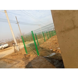 供应厂家西塞山区围山圈地钢丝网围栏网批发价格缩略图
