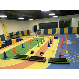 篮球场定制地板-定制地胶-英特瑞体育用品设计