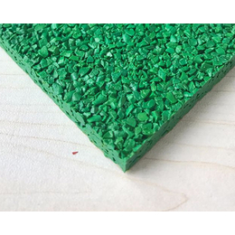 喷面颗粒厂-呼伦贝尔喷面颗粒-绿健塑胶