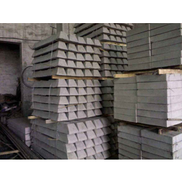 厂家生产矿用水泥枕木 30kg矿用螺栓水泥枕木