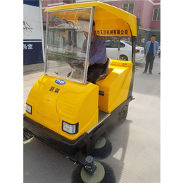 阿克苏清扫车-潍坊天洁机械-校园内小型清扫车