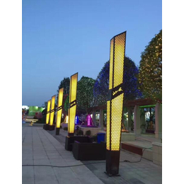 梅州商业广场景观灯-七度新款图片选型-商业广场景观灯报价