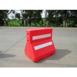 防撞桶价格-重庆驰瑞交通设施-防撞桶