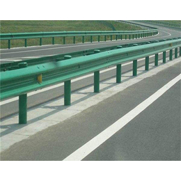 喷塑公路护栏板价格-润金交通(在线咨询)-昌吉公路护栏板