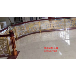 天津铜楼梯扶手安装艺术铜板雕刻金色护栏缩略图