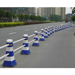 安徽新概念护栏(图)-道路护栏定制厂家-合肥道路护栏