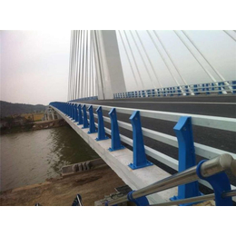 芜湖****不锈钢复合管-不锈钢桥梁防撞护栏-徐洲不锈钢防撞护栏