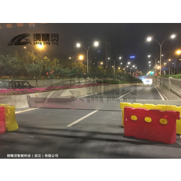 湖北挡水板 武汉地铁应急防汛挡2019防汛挡水板安装缩略图