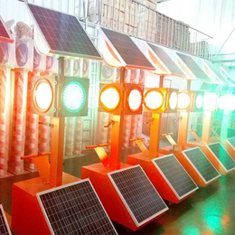 太阳能红绿灯- 绿时代光电价格好-廊坊红绿灯