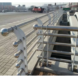 山东神龙金属桥梁栏杆-****桥梁不锈钢护栏生产厂家