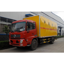 果洛藏族7.5吨腐蚀品运输车价位氧气瓶运输车