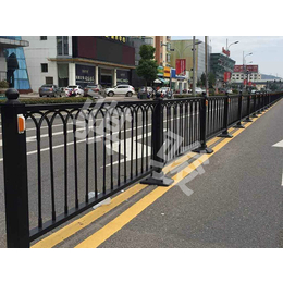 道路隔离护栏多少钱-骐骏围栏(在线咨询)-上海道路隔离护栏